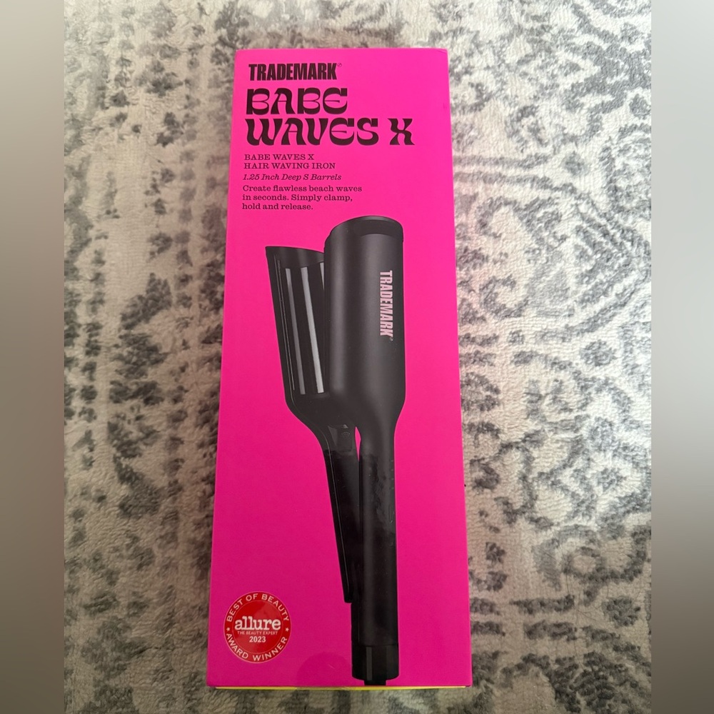 Trademark Babe Waves x 1.25 inch hair waving barrel